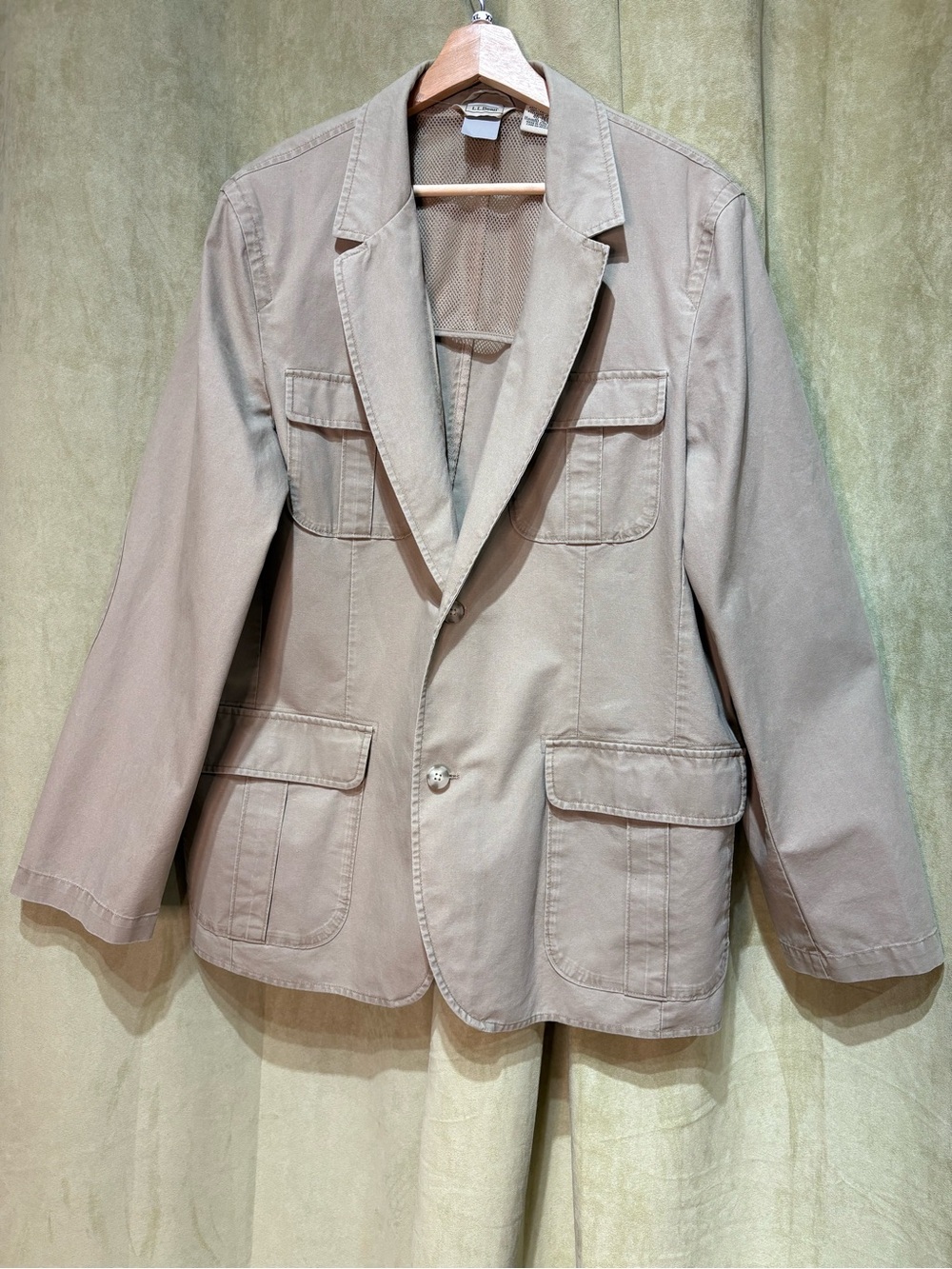 L.L. Bean Men’s Light Taupe Utility Blazer